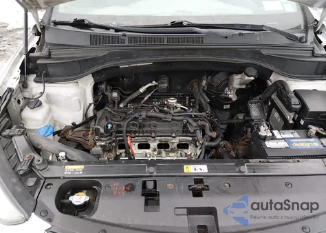 2016 Hyundai Santa Fe Sport 2.4L from USA, damaged, VIN 5XYZTDLB1GG347005